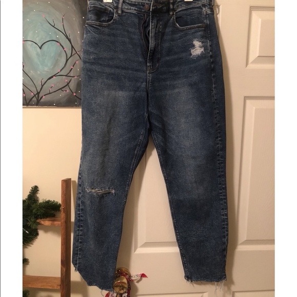 Ripped American eagle mom jeans - Picture 1 of 1